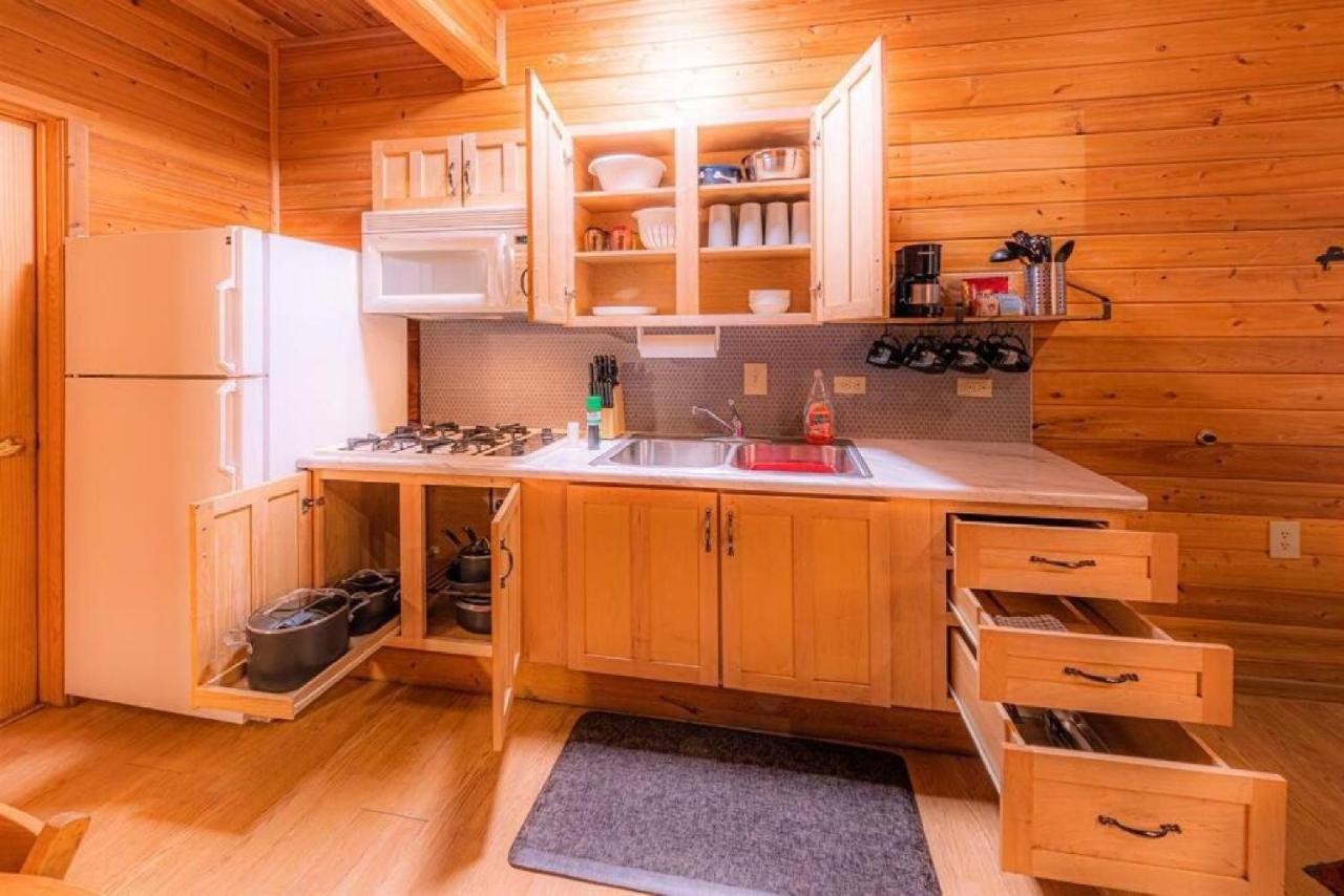 Cabin #3 Rainbow Trout - Pet Friendly- Sleeps 6 - Playground & Game Room Payson Kültér fotó