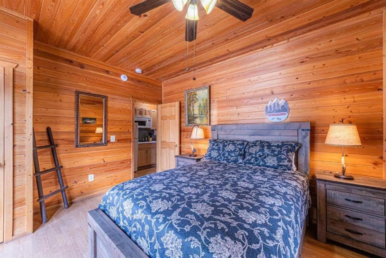 Cabin #3 Rainbow Trout - Pet Friendly- Sleeps 6 - Playground & Game Room Payson Kültér fotó