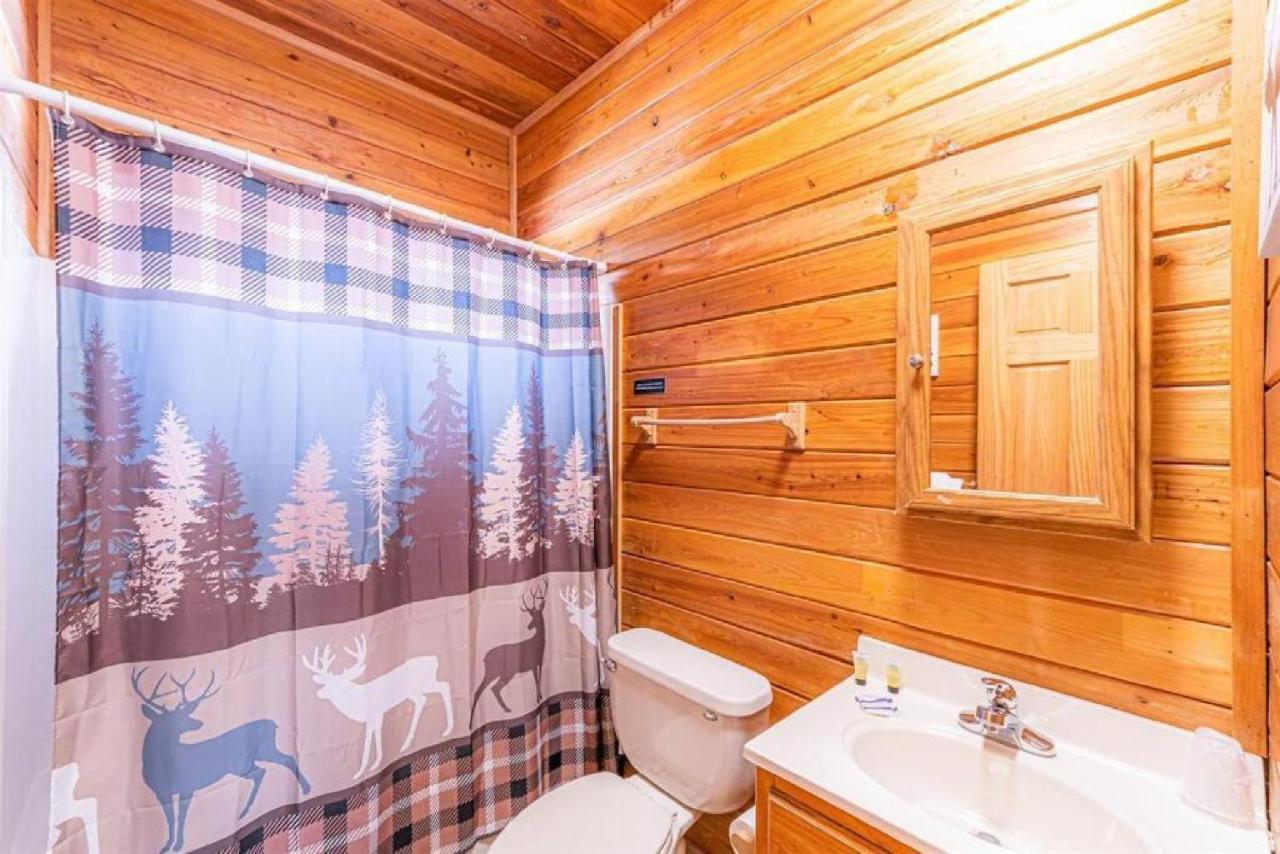 Cabin #3 Rainbow Trout - Pet Friendly- Sleeps 6 - Playground & Game Room Payson Kültér fotó
